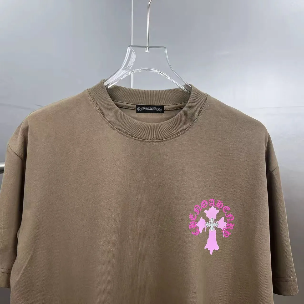 CH～ 《 》 ， tee ， Same Style ， : Black White Coffee Brown Size：S（90-130 ） M（125-150 ） L（135-165 ） XL（160-190 ） XXL（185 ）